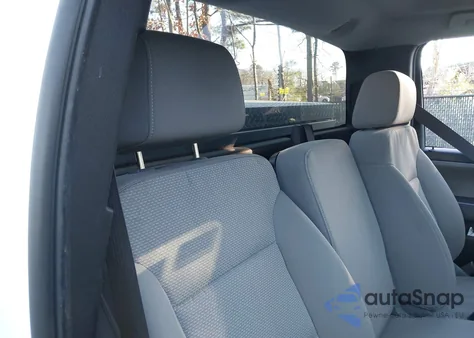 2018 Chevrolet Silverado 1500 Wt из США, поврежденный, VIN 1GCNCNEH6JZ380872